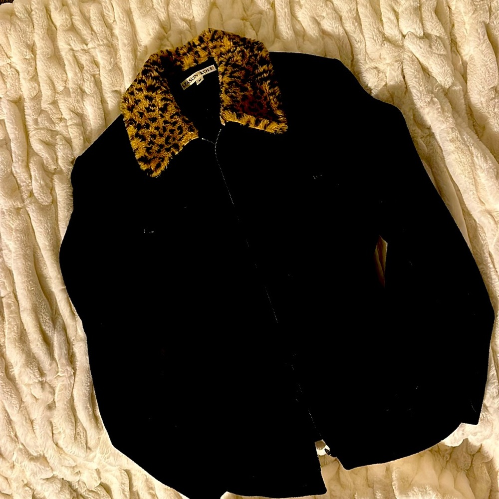 COPY - Black wool jacket with leopard print fur collar